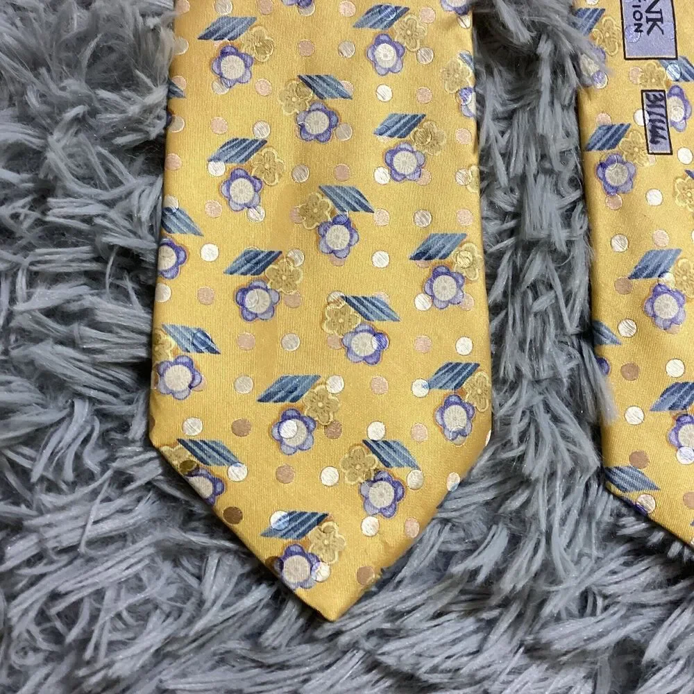 Jos‎ A Bank Signature Gold 100% Silk Tie Yellow Gold Blue Floral Necktie Limited